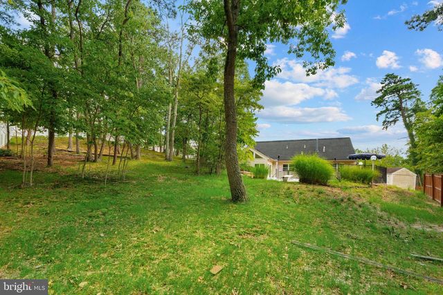 10 SILVER HILL LN, Voorhees, NJ 08043