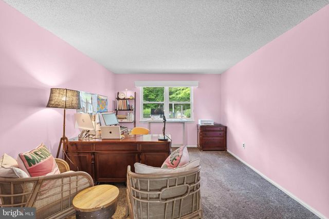10 SILVER HILL LN, Voorhees, NJ 08043