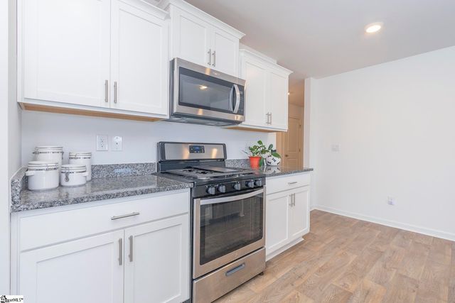 231 Millhone Way, Pendleton, SC 29670