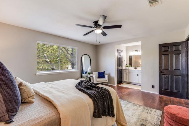 12901 Lamplight Village Ave, Austin, TX 78727