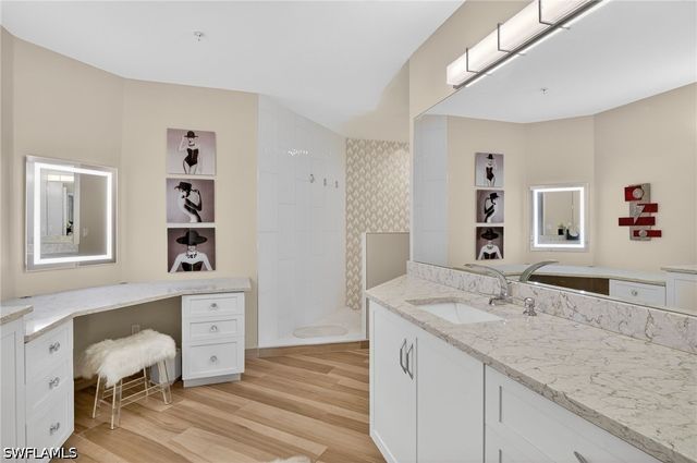 21501 Baccarat LN 101, Estero, FL 33928