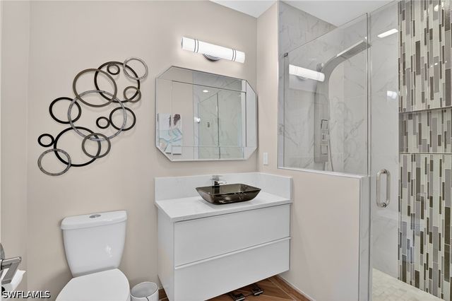 21501 Baccarat LN 101, Estero, FL 33928
