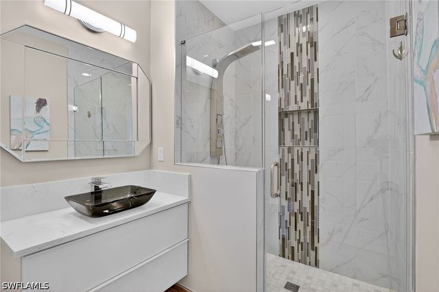 21501 Baccarat LN 101, Estero, FL 33928