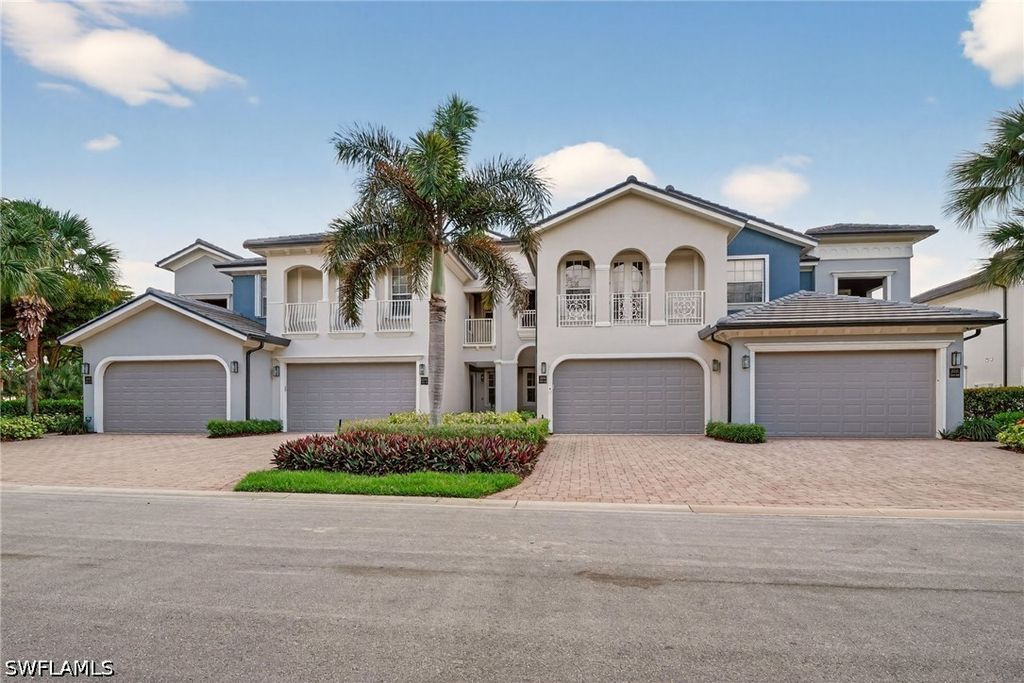 21501 Baccarat LN 101, Estero, FL 33928
