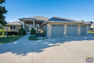 3333 NW 49th TER, Topeka, KS 66618