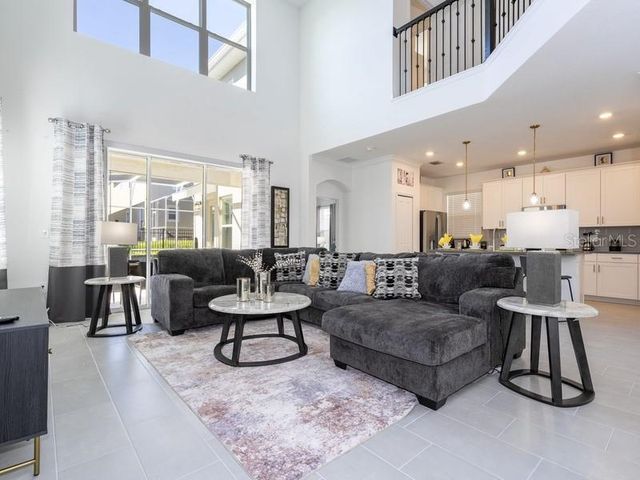 8956 TAKEAWAY WAY, Davenport, FL 33896