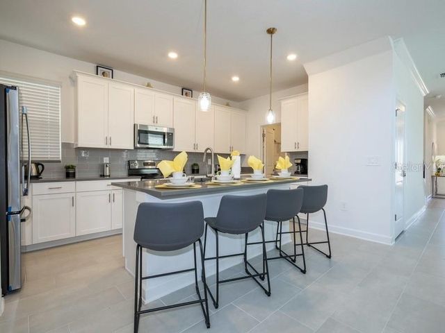 8956 TAKEAWAY WAY, Davenport, FL 33896