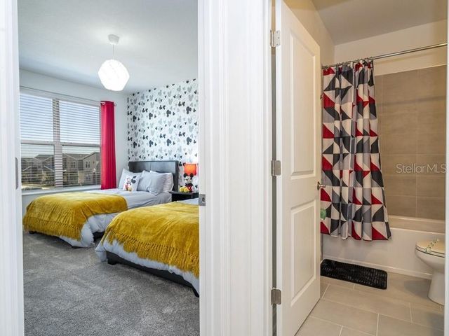 8956 TAKEAWAY WAY, Davenport, FL 33896