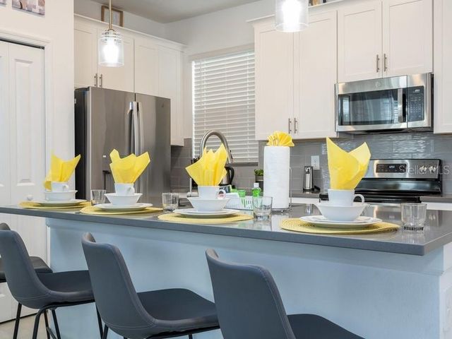 8956 TAKEAWAY WAY, Davenport, FL 33896