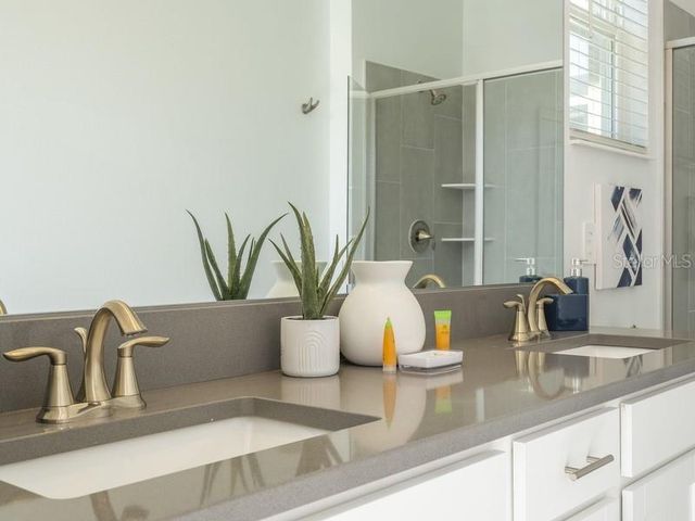 8956 TAKEAWAY WAY, Davenport, FL 33896