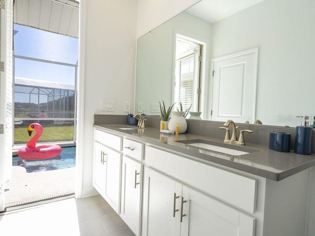 8956 TAKEAWAY WAY, Davenport, FL 33896