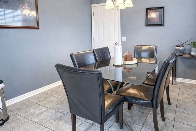 940 Eagle Crest Drive, Pea Ridge, AR 72751