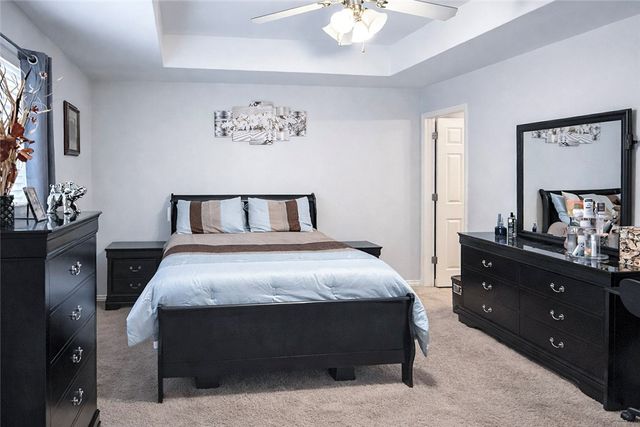 940 Eagle Crest Drive, Pea Ridge, AR 72751