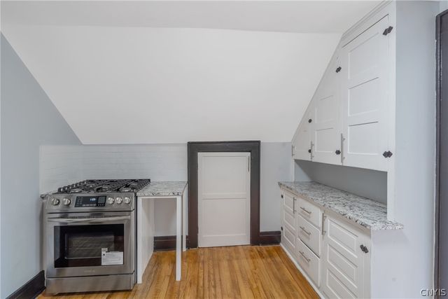 944 Bellevue Avenue, Syracuse, NY 13204