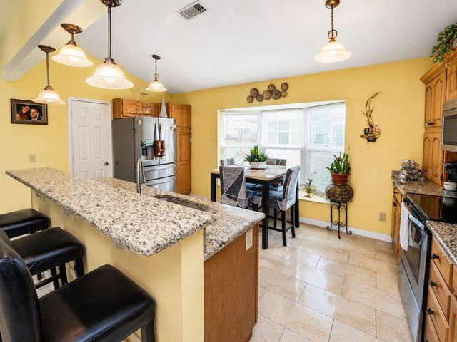 1822 S HOUSTON DR, Deltona, FL 32738