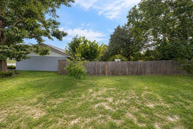 1822 S HOUSTON DR, Deltona, FL 32738