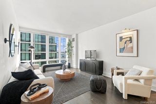50 Riverside Boulevard 15M, New York (manhattan), NY 10069