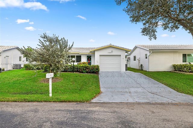 1086 NW 88th Way, Plantation, FL 33322