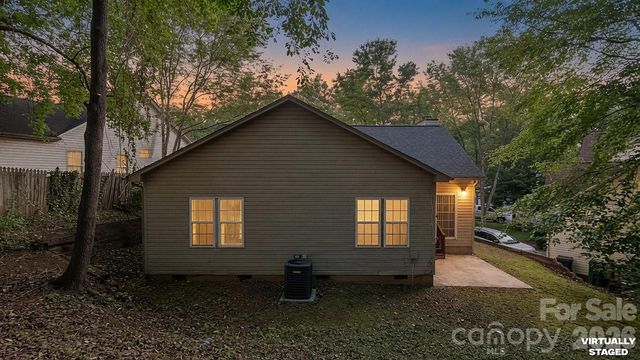 5322 Chinemist Court, Charlotte, NC 28269
