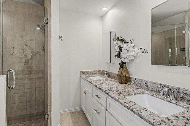 1715 Briarmead Drive, Houston, TX 77057