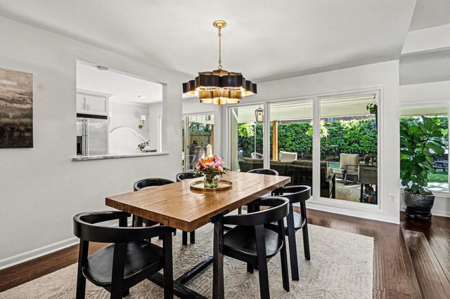 1715 Briarmead Drive, Houston, TX 77057