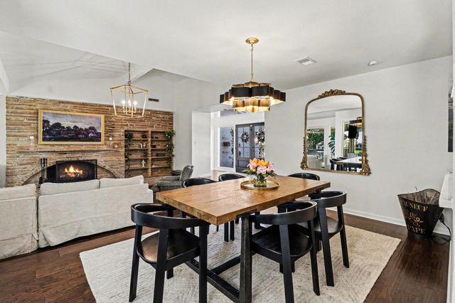 1715 Briarmead Drive, Houston, TX 77057