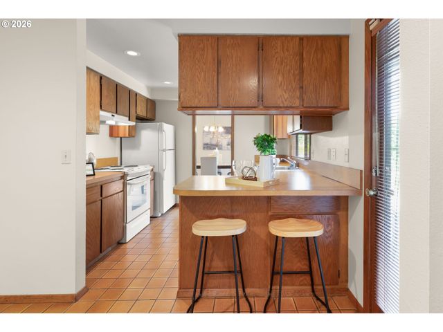 3710 Se BRENDON Ct, Milwaukie, OR 97267