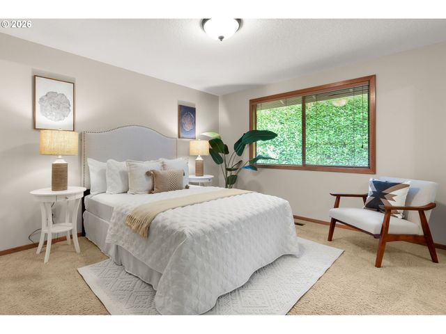 3710 Se BRENDON Ct, Milwaukie, OR 97267