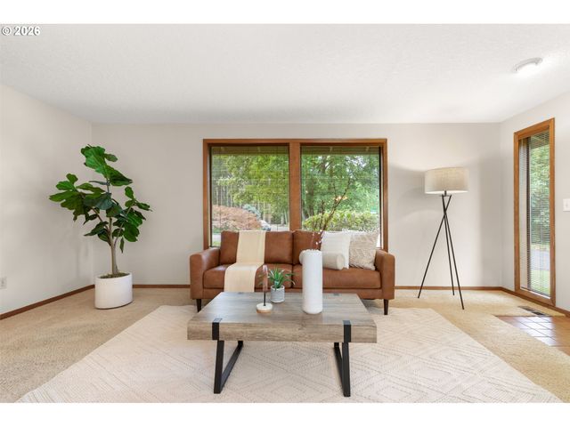 3710 Se BRENDON Ct, Milwaukie, OR 97267