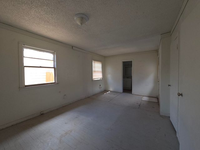 6112 Avenue Q, Lubbock, TX 79412