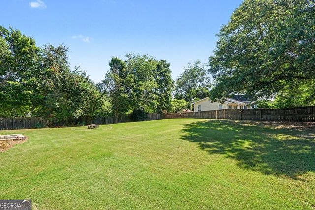 1545 Quail Point Run, Hoschton, GA 30548