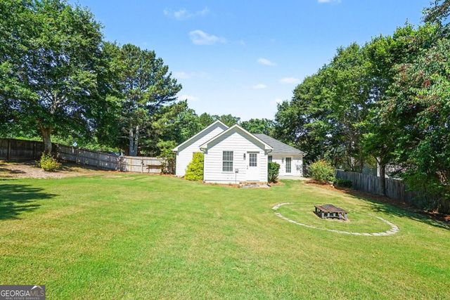 1545 Quail Point Run, Hoschton, GA 30548