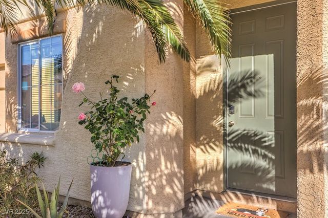 6228 Wood Stork Avenue, Las Vegas, NV 89122