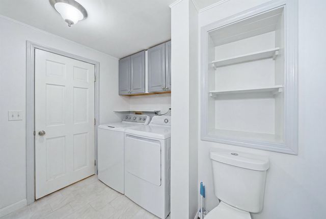 266 Main Street, Sandown, NH 03873