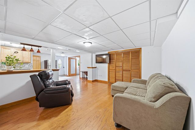 266 Main Street, Sandown, NH 03873