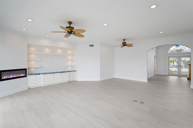 8321 MARINA DRIVE, Holmes Beach, FL 34217