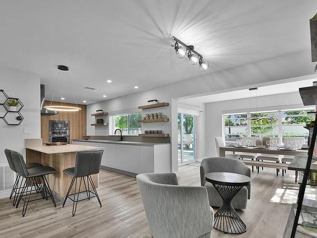 803 BLUEBIRD Drive, Delray Beach, FL 33444