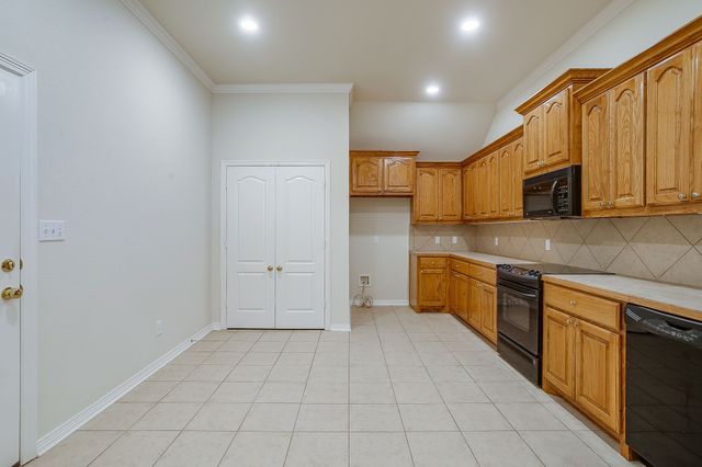 119 Crestway Drive 22, Cedar Hill, TX 75104