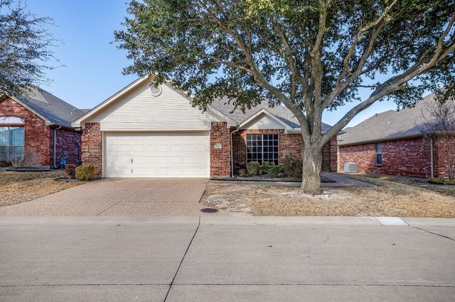 119 Crestway Drive 22, Cedar Hill, TX 75104