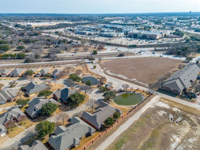 119 Crestway Drive 22, Cedar Hill, TX 75104