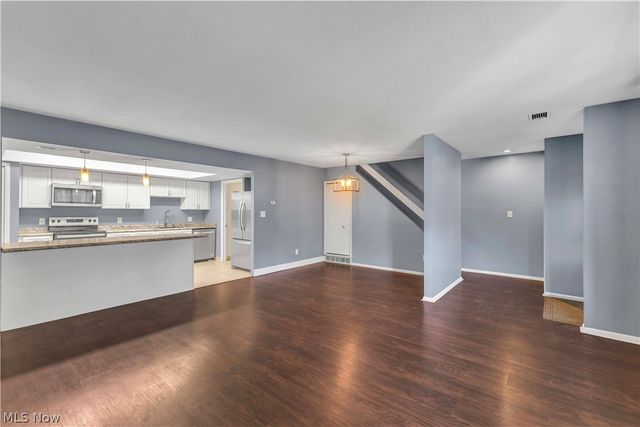 3115 Bay Landing Drive, Westlake, OH 44145