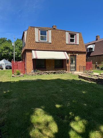 3714 W Capitol DRIVE, Milwaukee, WI 53216