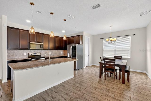 3833 LOON LANE, Sanford, FL 32773