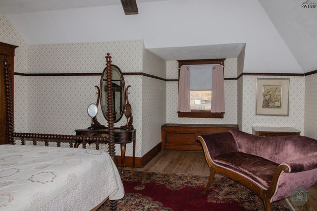 2106 and 2116 MAIN STREET, Vernon, TX 76384