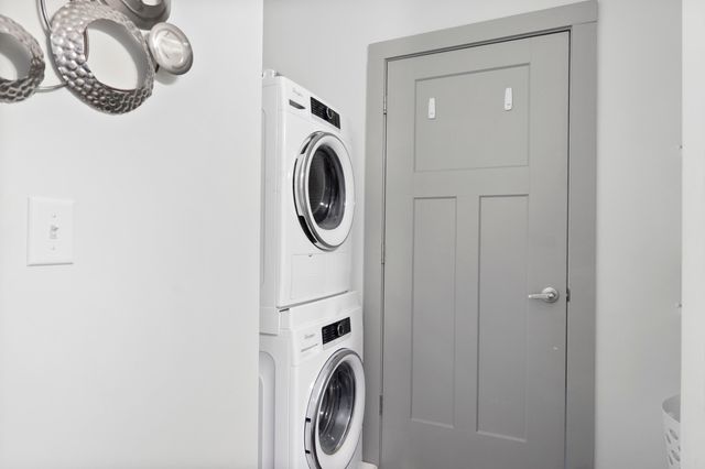 804 Riverfront Parkway 302, Chattanooga, TN 37402