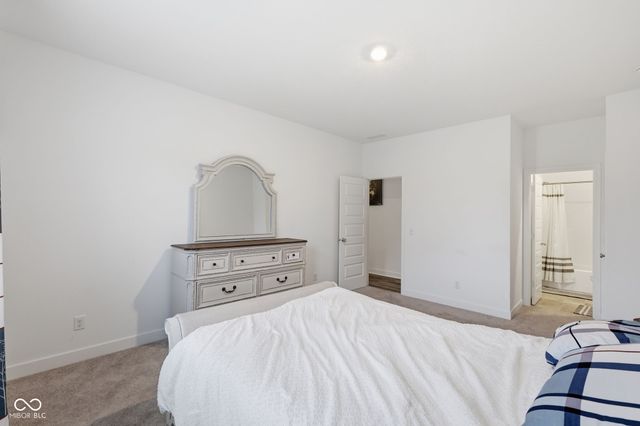 4411 Ashton View, Indianapolis, IN 46268