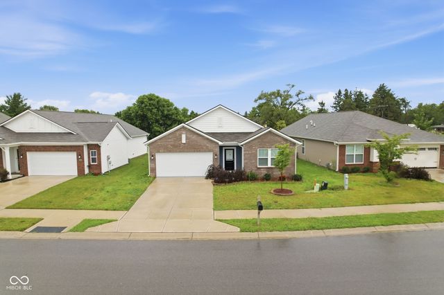 4411 Ashton View, Indianapolis, IN 46268
