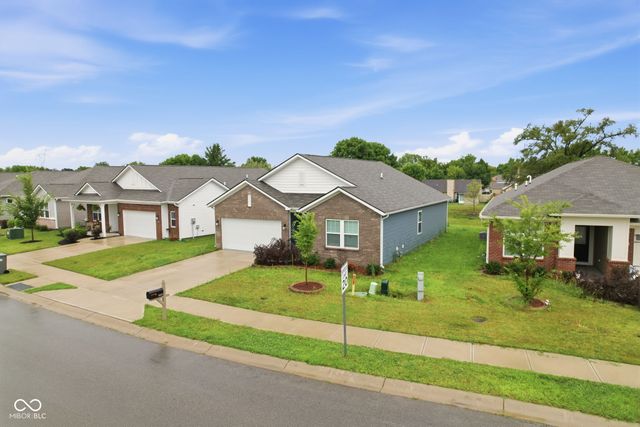 4411 Ashton View, Indianapolis, IN 46268