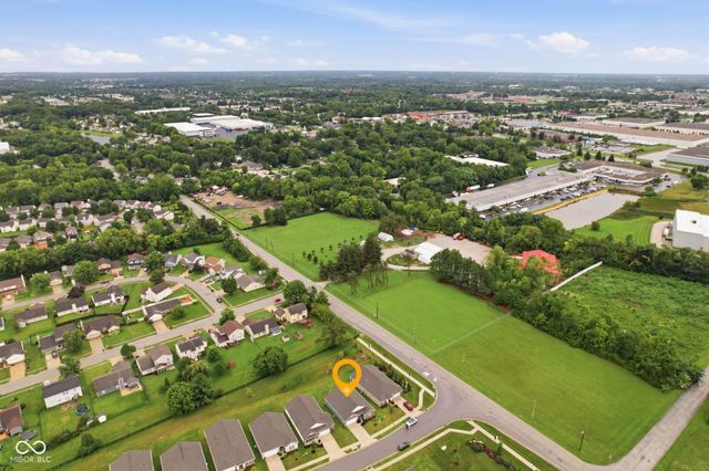 4411 Ashton View, Indianapolis, IN 46268