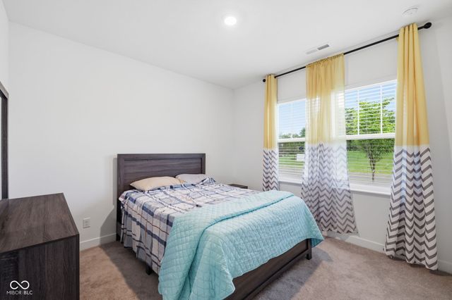 4411 Ashton View, Indianapolis, IN 46268